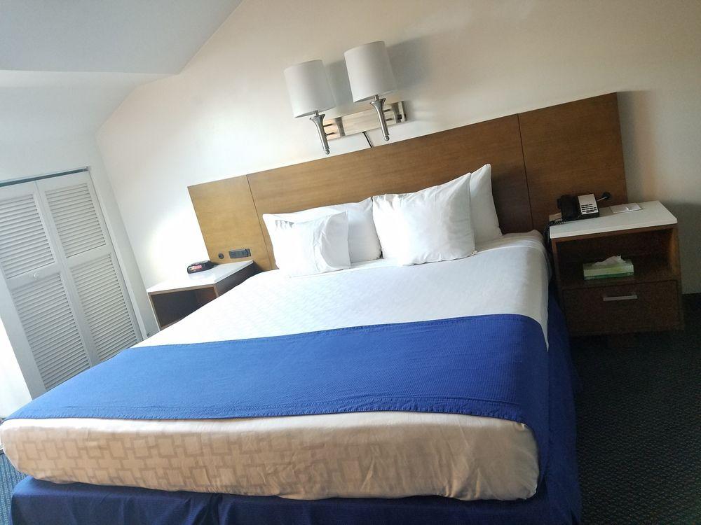 Constitution Inn Бостон Экстерьер фото
